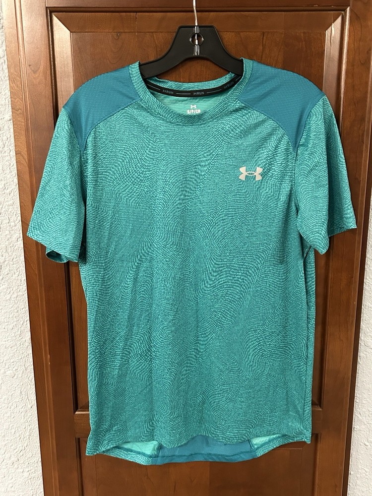 Under Armour Run COOLSWITCH Printed Short-Sleeved T-Shirt in Teal Size Small