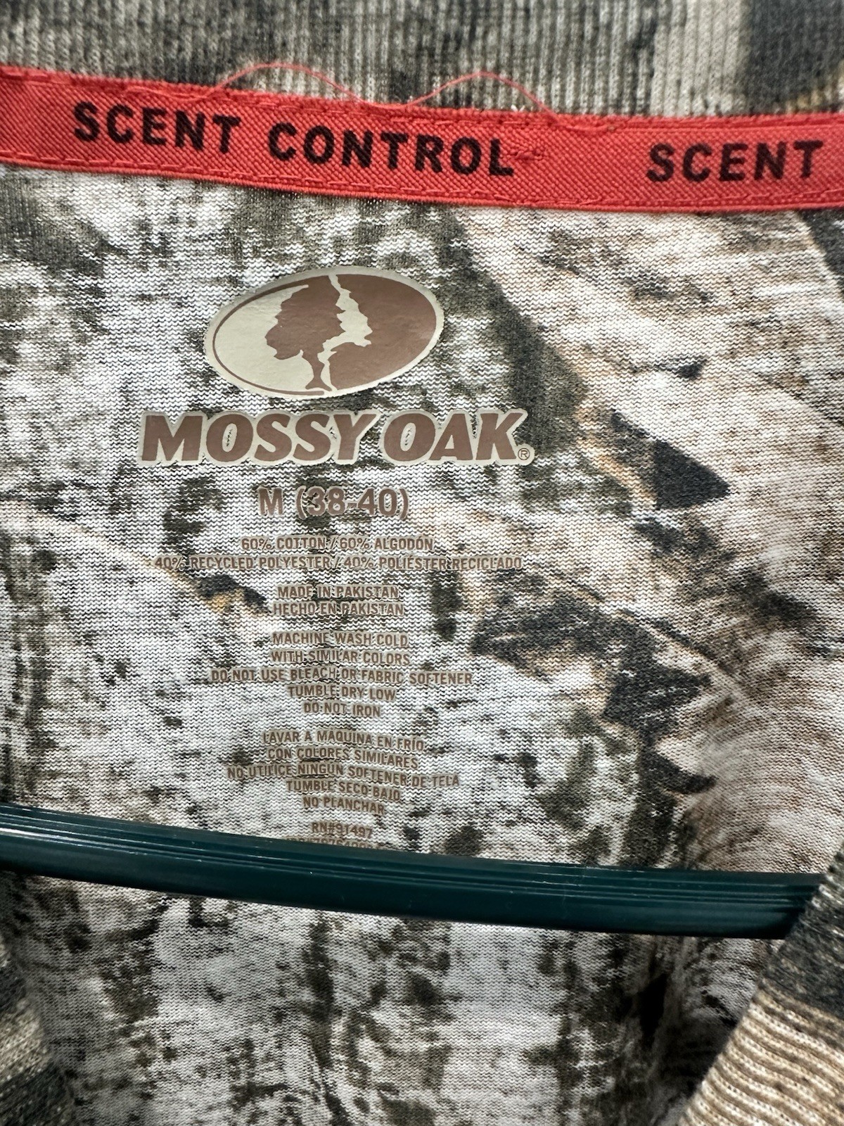 Mossy Oak Scent Control Camo base layer hunting shirt M Lightweight gallery