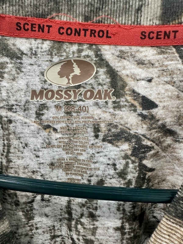 Mossy Oak Scent Control Camo base layer hunting shirt M Lightweight gallery