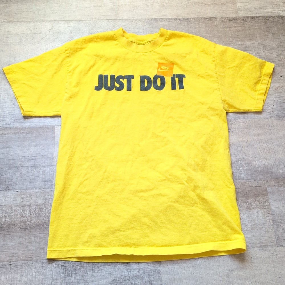 Vintage 90's Nike Mens T-Shirt Size Large L Yellow 100% Cotton Just Do It Logo