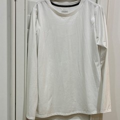 BCG Tru-Wick Men’s Long Sleeve White T-Shirt Size M Polyester Crew Neck