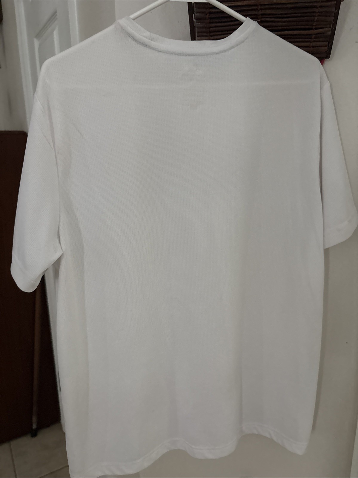 Athletic Works White DriWorks Active Top size L gallery