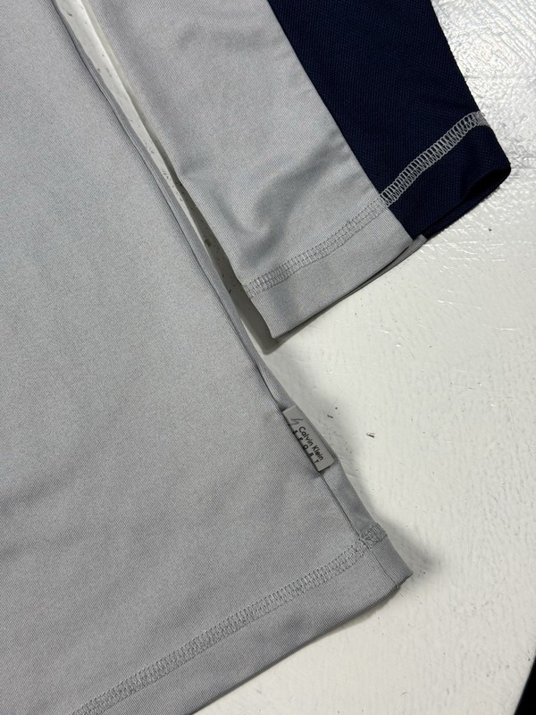 Calvin Klein Sport Men Size XL Long Sleeve Polyester Spandex Shirt Pull Over Top gallery