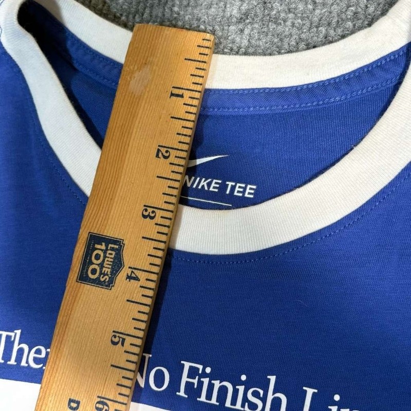 Nike Dri-Fit Running Tee Mens M Blue “There Is No Finish Line” Retro Shirt gallery