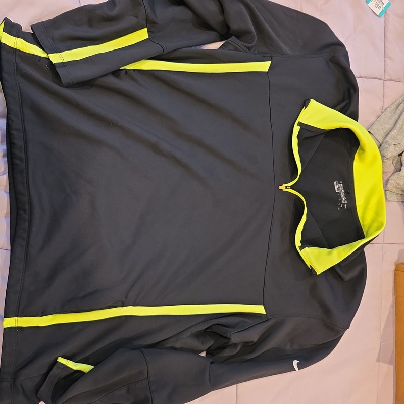 Nike Golf Men Therma-Fit Disney Cruise Line Quarter Zip Pullover L Black Gray gallery