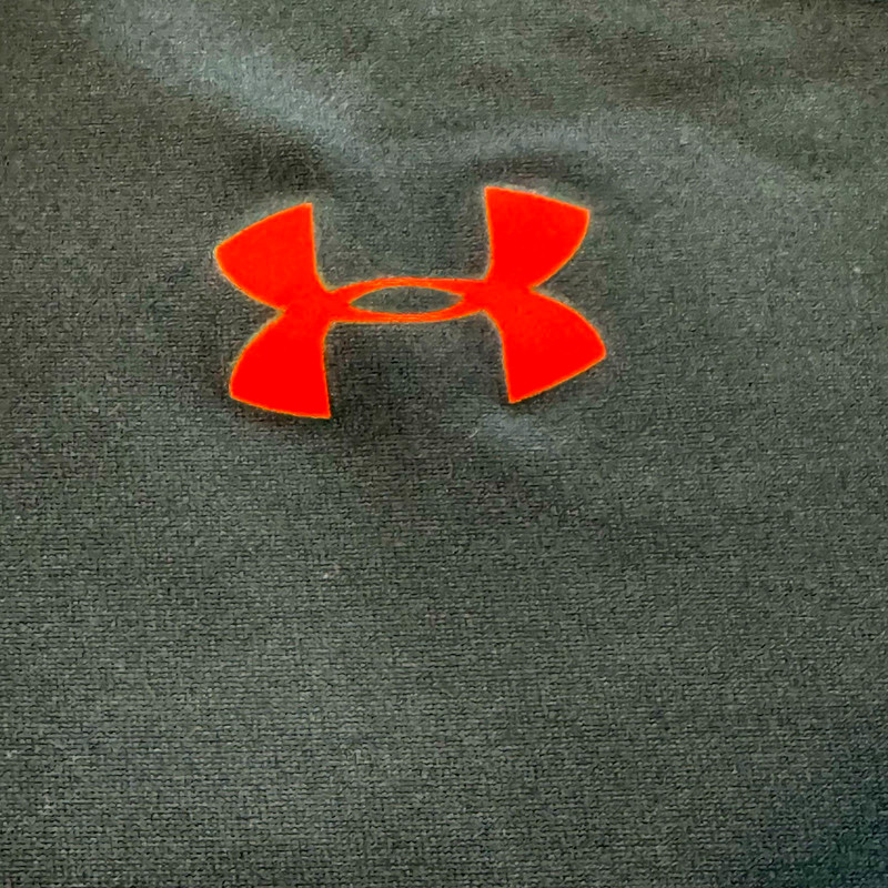 Under Armour Gray /Orange Medium Loose Heatgear Long Sleeve High Collar 1/4 Zip gallery