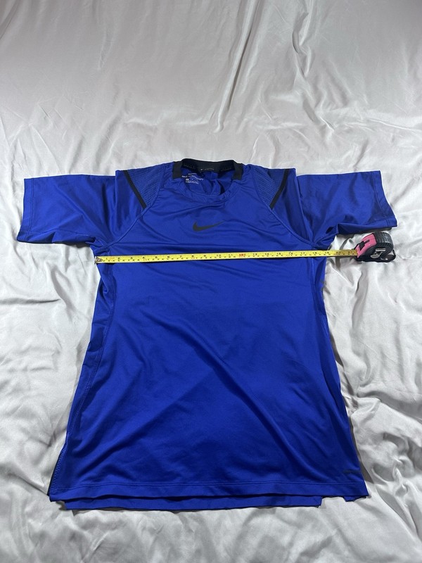 Nike Pro AeroAdapt Mens Medium Short Sleeve Training Top Royal Blue BV5510-455 gallery