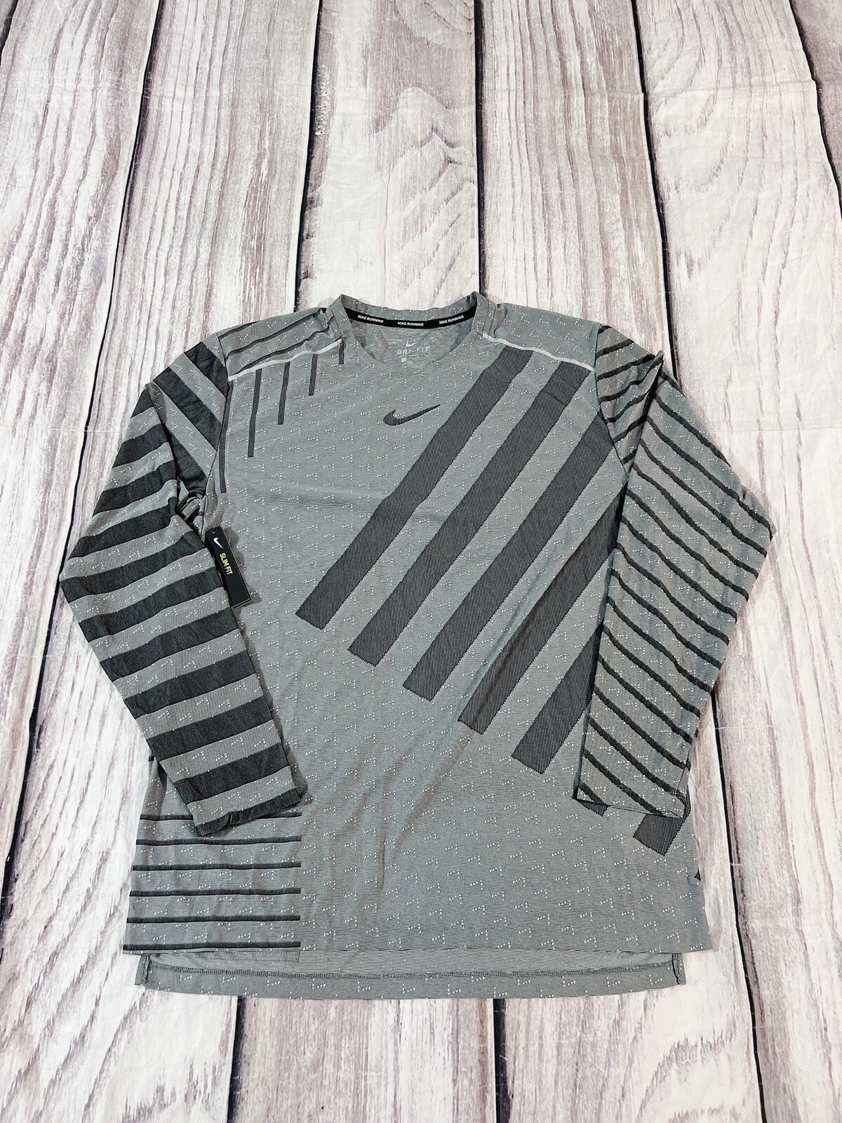 $80 Nike Golf Tour Performance Dri-Fit Men’s Shirt Gray BV5392-097 Sz Large (N) gallery
