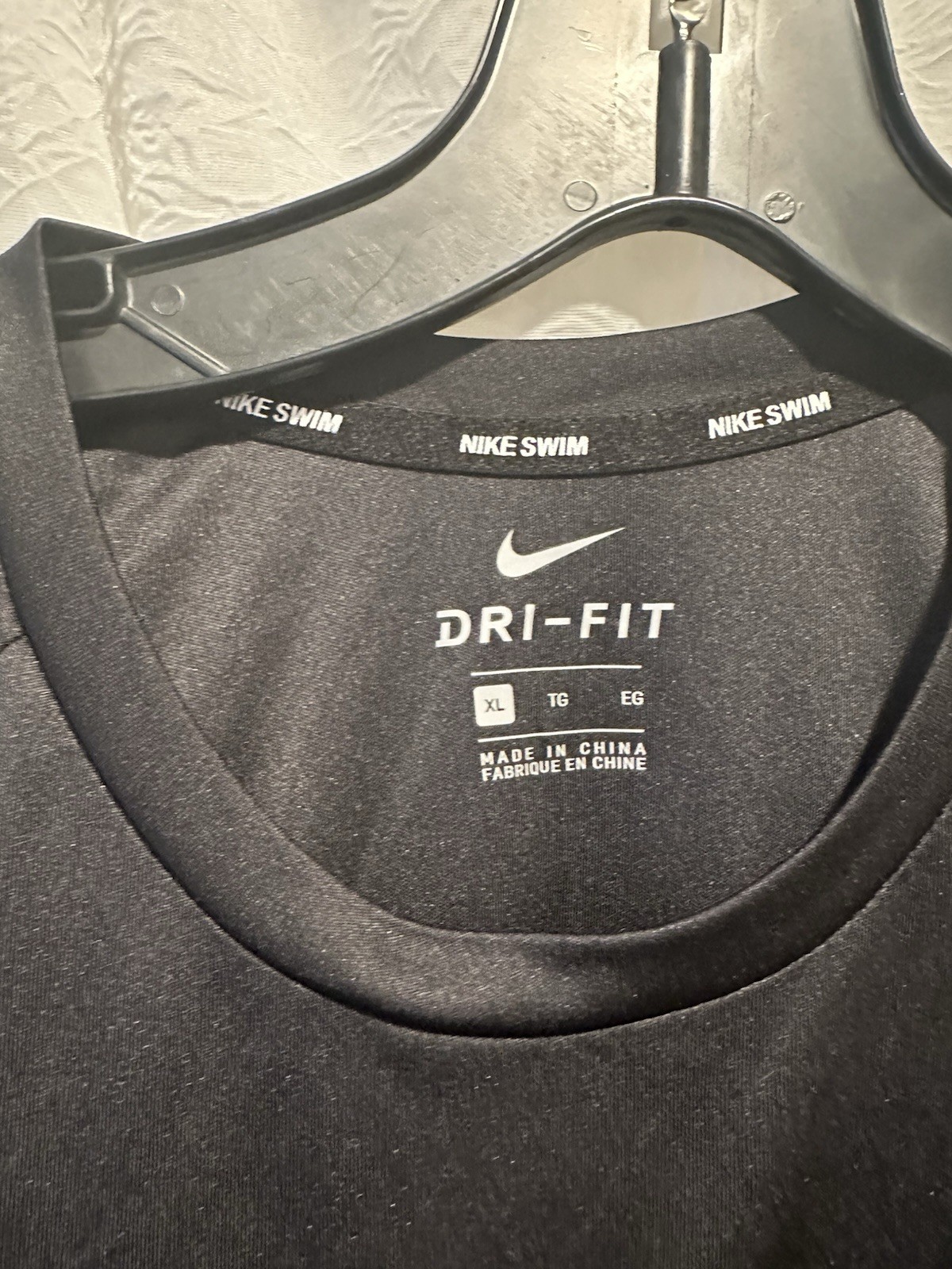 Nike Team Legend Men's ShortSleeve Shirt - Black, X-Large Nike Swim gallery