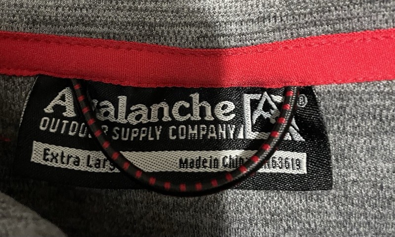 Avalanche Pullover 3/4 Zip Outdoor Supply Co Xl Gray With Black Zipper gallery