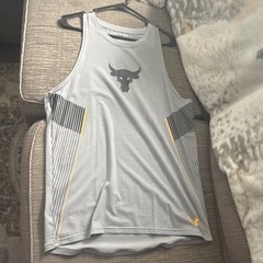 Under Armour HeatGear Men’s L Fitted Crew Neck Sleeveless Graphic Tank Gray