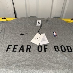 Fear Of God x Nike NBA Warm Up T-Shirt Men’s Large Dark Grey Heather CU4699-063