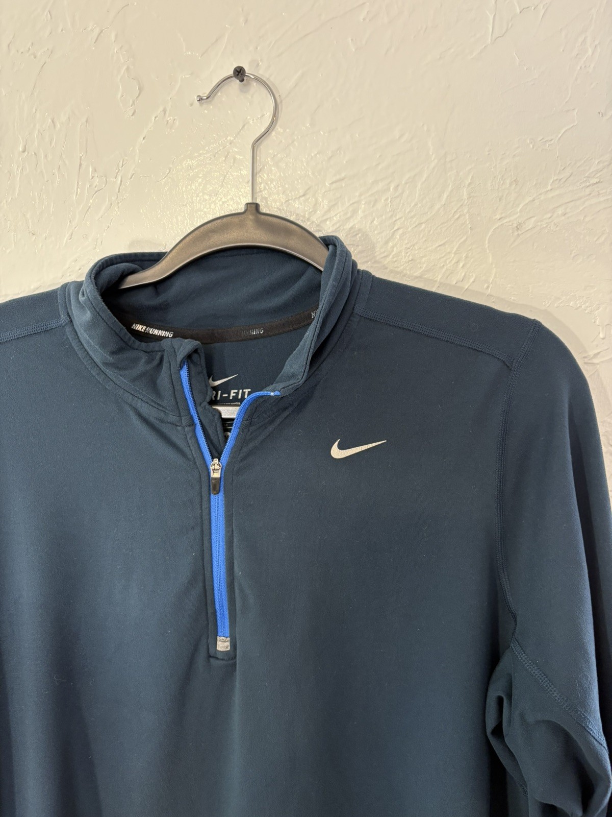 Size M Nike Dri-FIT Element Quarter Zip Running Top Blue Reflective Pullover gallery