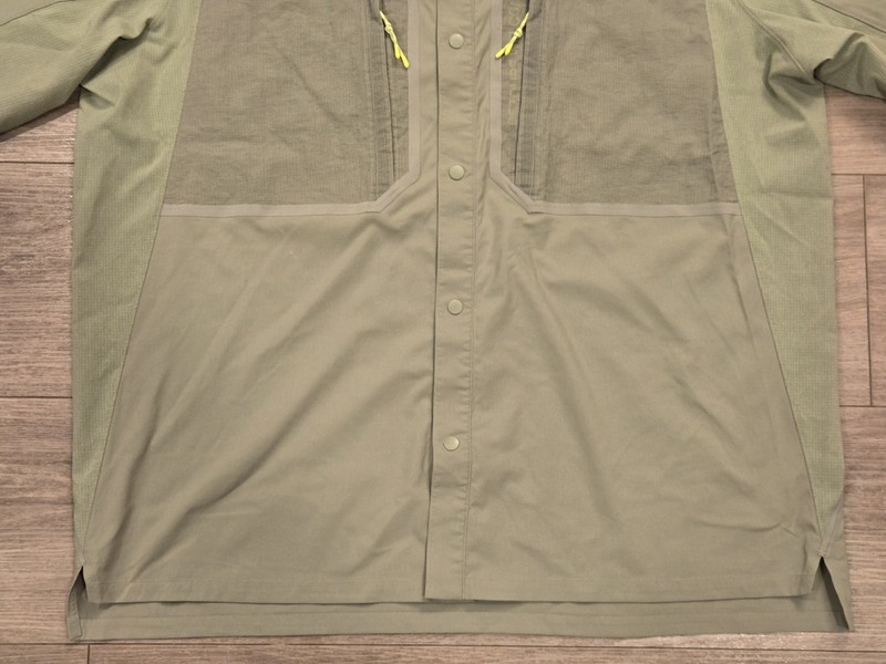 Lululemon Water Repellent Hiking Snap Shirt 2XL Mens Green Short Sleeve gallery