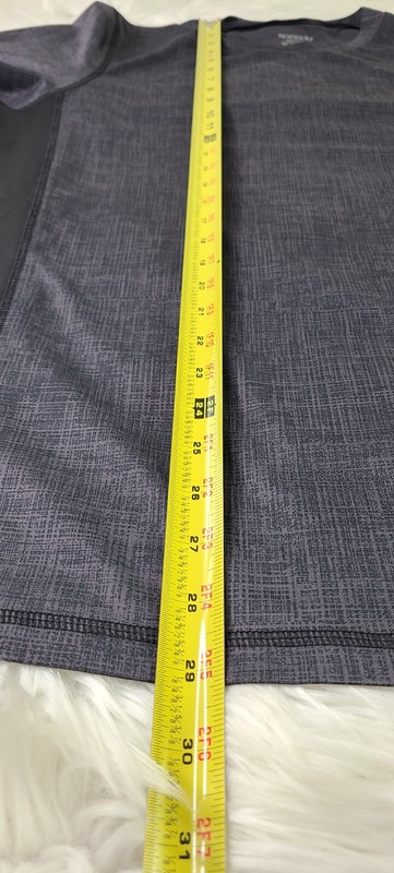 Speedo UV Blockthburn Short Sleeve shirt SZ(M) grey black gallery