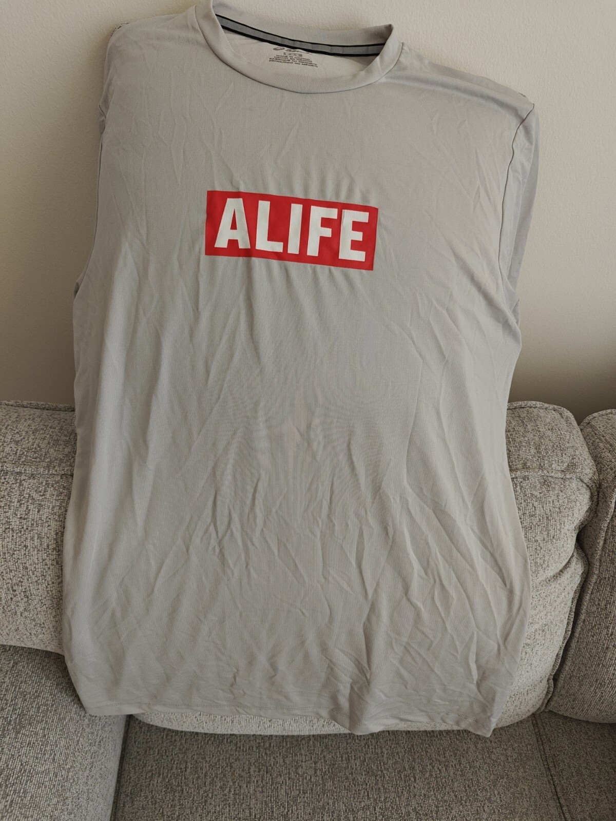 Asics Alife SS Top Size Large See Pictures gallery