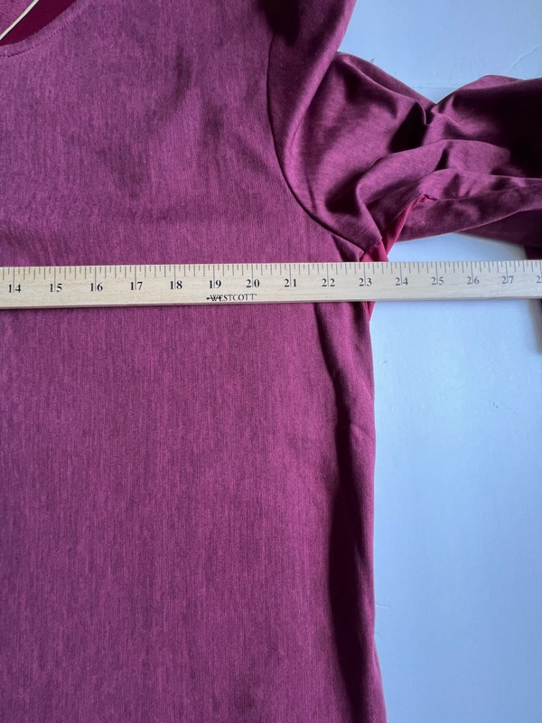 Nike Dri-Fit Quarter Zip Pullover, Garnet Red, With Gold Trim, Size Large, EC! gallery