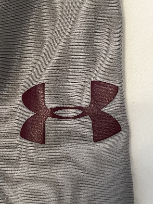 Under Armour Men’s Long Sleeve Fitted Tshirt L Maroon/ Gray gallery