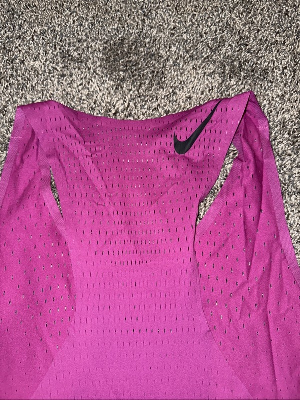 Nike Aeroswift Dri-Fit ADV Running Singlet Hot Fuchsia FN4231-518 Mens Size 2XL gallery