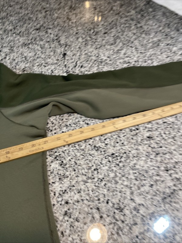 Patagonia Expedition Weight Capilene Shirt Men Medium Green 1/4 Zip Thermal gallery