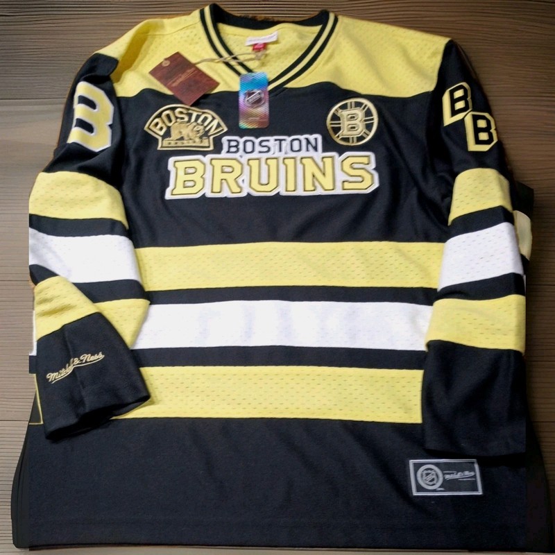 Mens Mitchell & Ness NHL STATESIDE PASTEL V-NECK LS JERSEY BOSTON BRUINS Large gallery