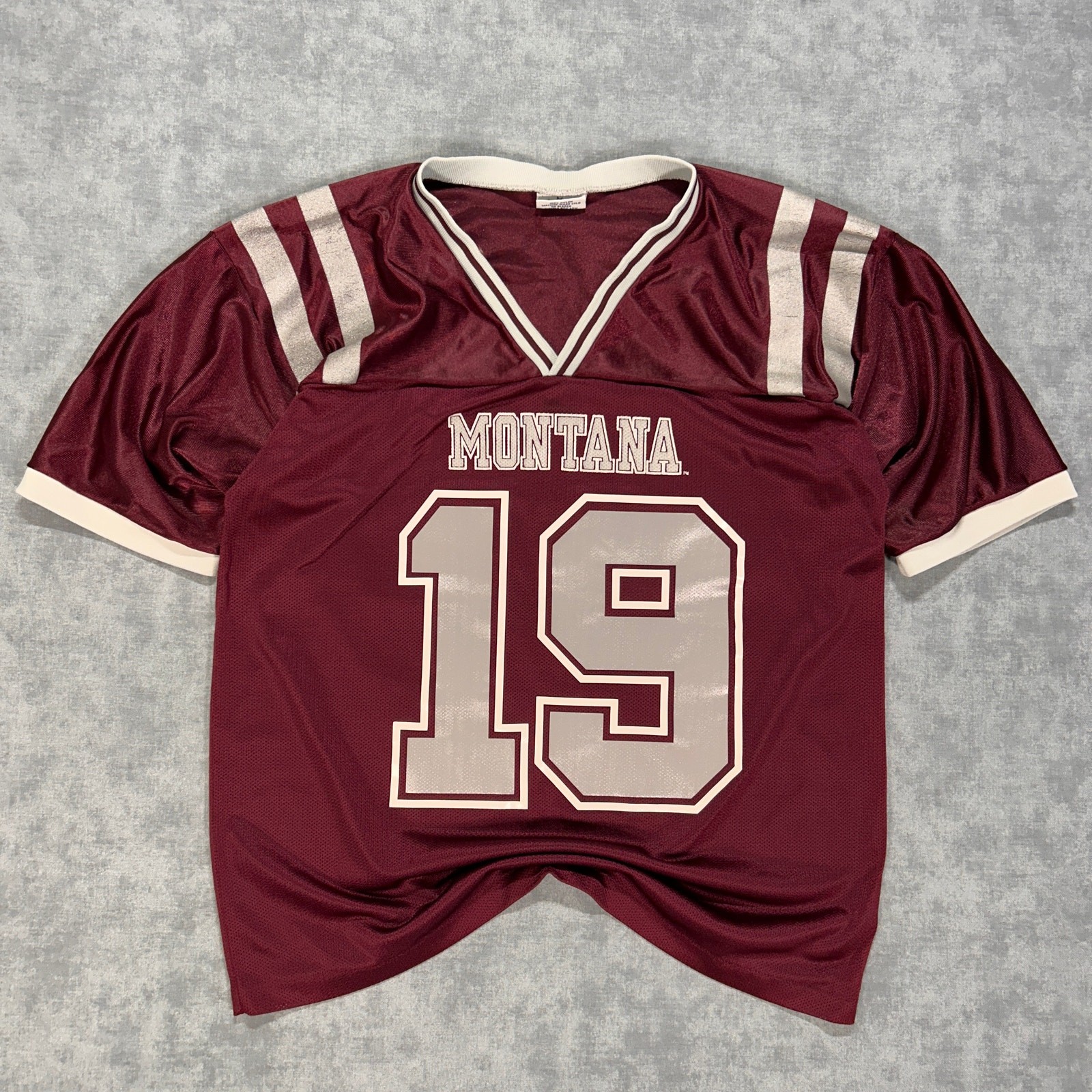 VTG IZAW In Zone Athletic Wear Montana Grizzlies football jersey #19 blank mns S gallery