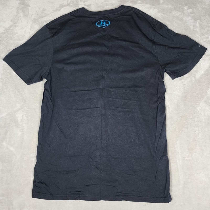 Under Armour Shirt Mens Small Black Heat Gear Fishing Hooks Boating Outdoorsman gallery