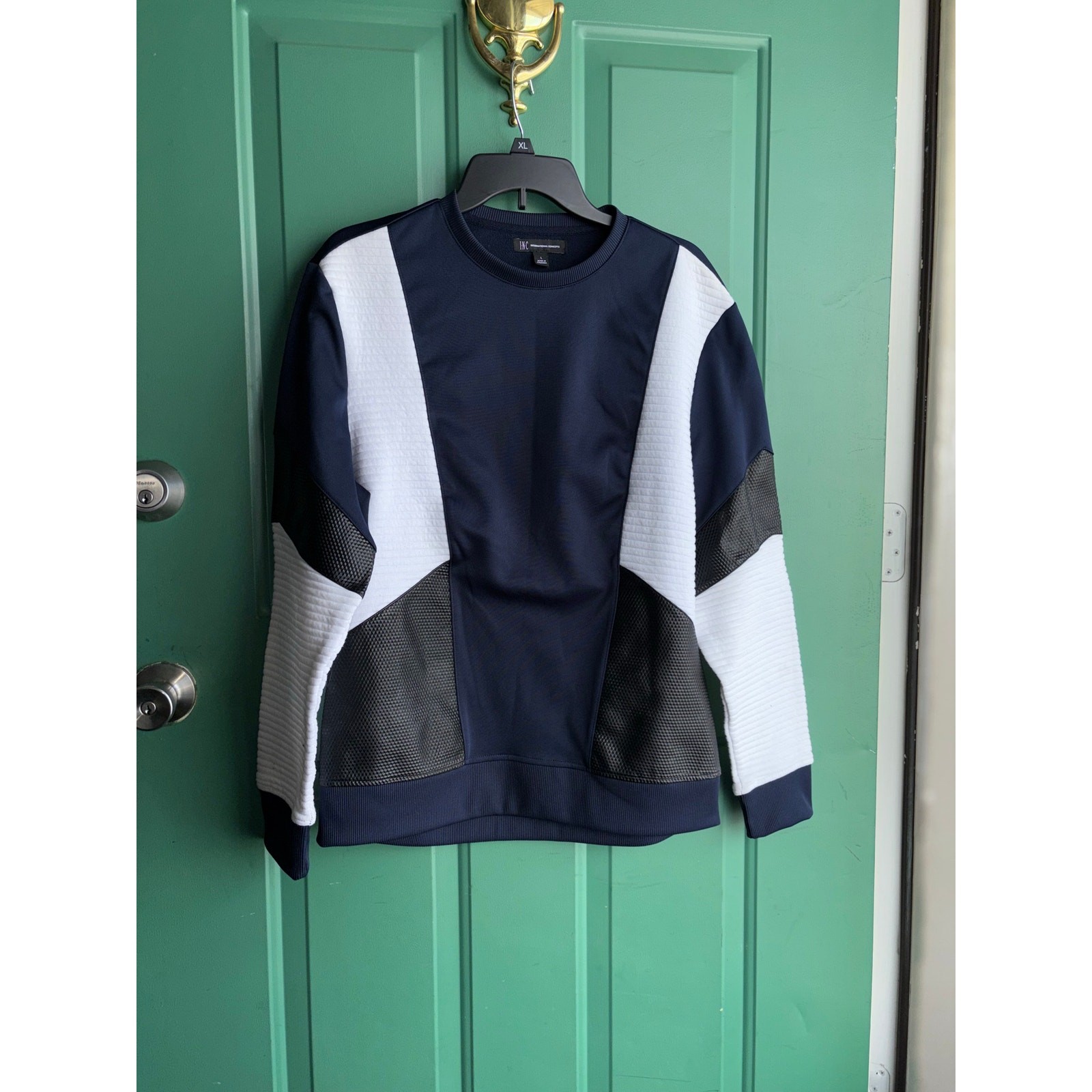 INC International Concepts large colorblock sweatshirt excellent condition gallery