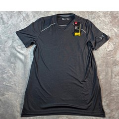 Under Armour HeatGear Iso-Chill Shirt Mens Medium Black Fitted UPF 50+ NWT