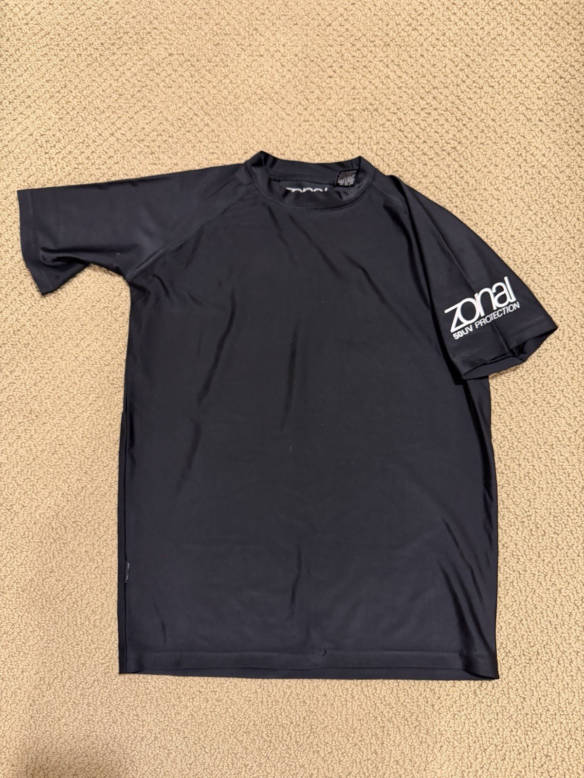 Zonal 50 UV Protection Rash Guard Swim Sun Shirt (Men’s Size Medium) gallery