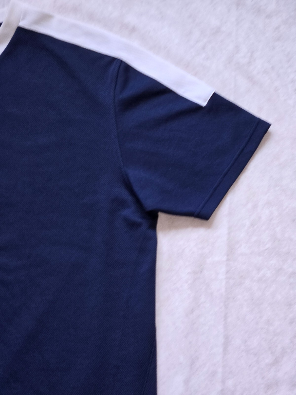 VINTAGE NIKE MESH BLUE MEN'S ACTIVEWEAR JERSEY V-NECK T-SHIRT SIZE 2XL TAIWAN gallery