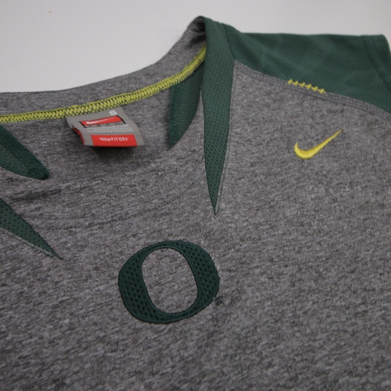 Nike Oregon Football Sleeveless Dri Fit Shirt Tank Top Men’s Small Vintage y2k gallery