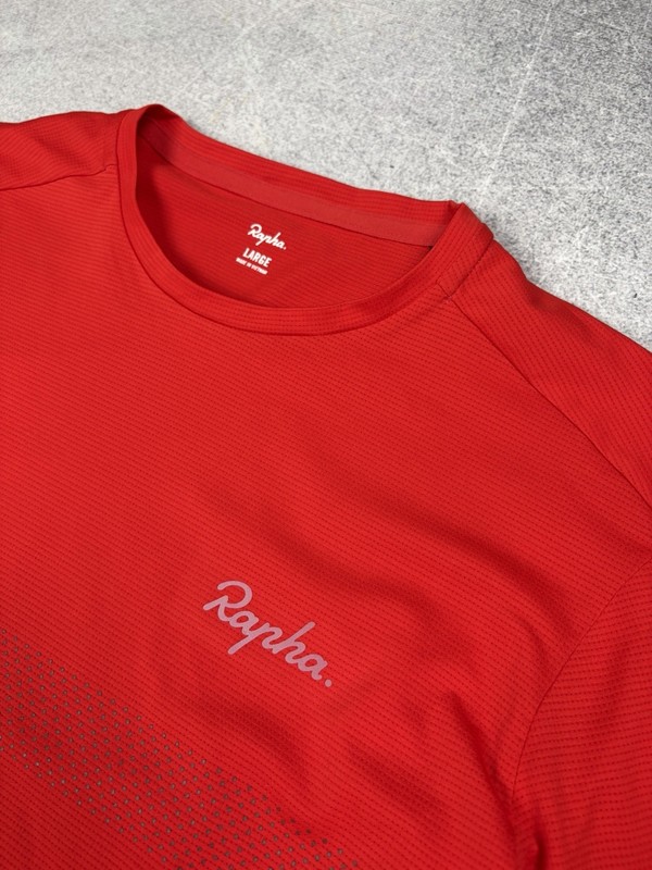 Rapha Explore Technical T-Shirt Men’s Red Lightweight Tee Cycling Activewear (L) gallery