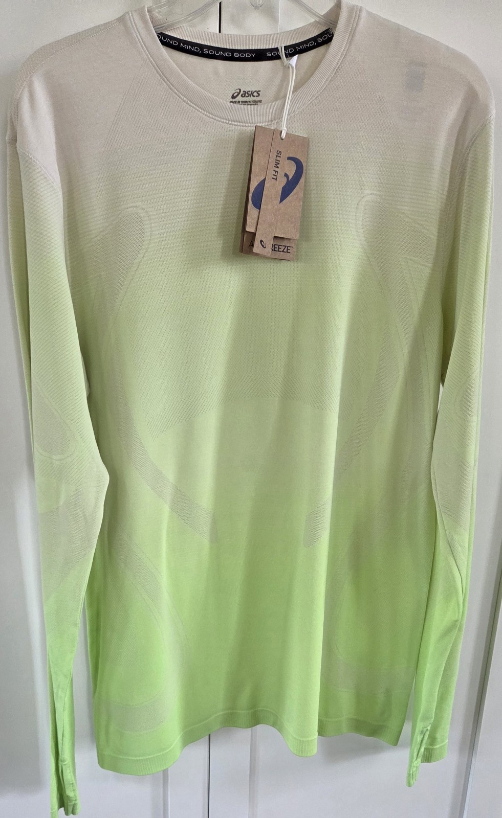 NWT Men's Asics Road Seamless long-sleeve top in lime green knit Large gallery