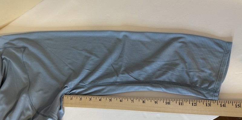 Hoka Men's Glide Running Workout Lightweight Shirt Size XL 3/4 Sleeve Light Blue gallery
