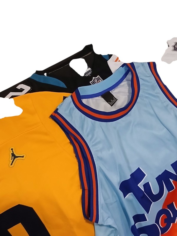 4 Men Size Small Men's Jersey Lot gallery