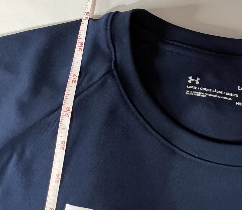 Under Armour Men’s Loose Heat Gear Navy Blue W/Red Logo Large Polyester Tshirt gallery
