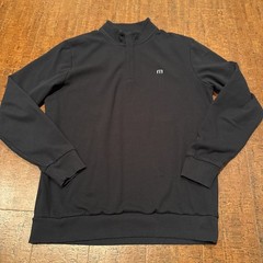 Travis Mathew Men’s Medium Black 1/4 Quarter Zip Pullover Long Sleeve