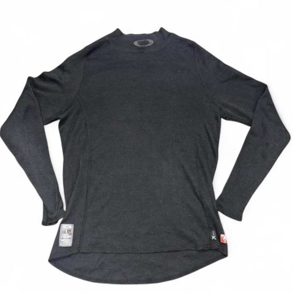 Oakley CarbonX Shirt Mens L Black Long Sleeve Base Layer Thermal Crew Neck