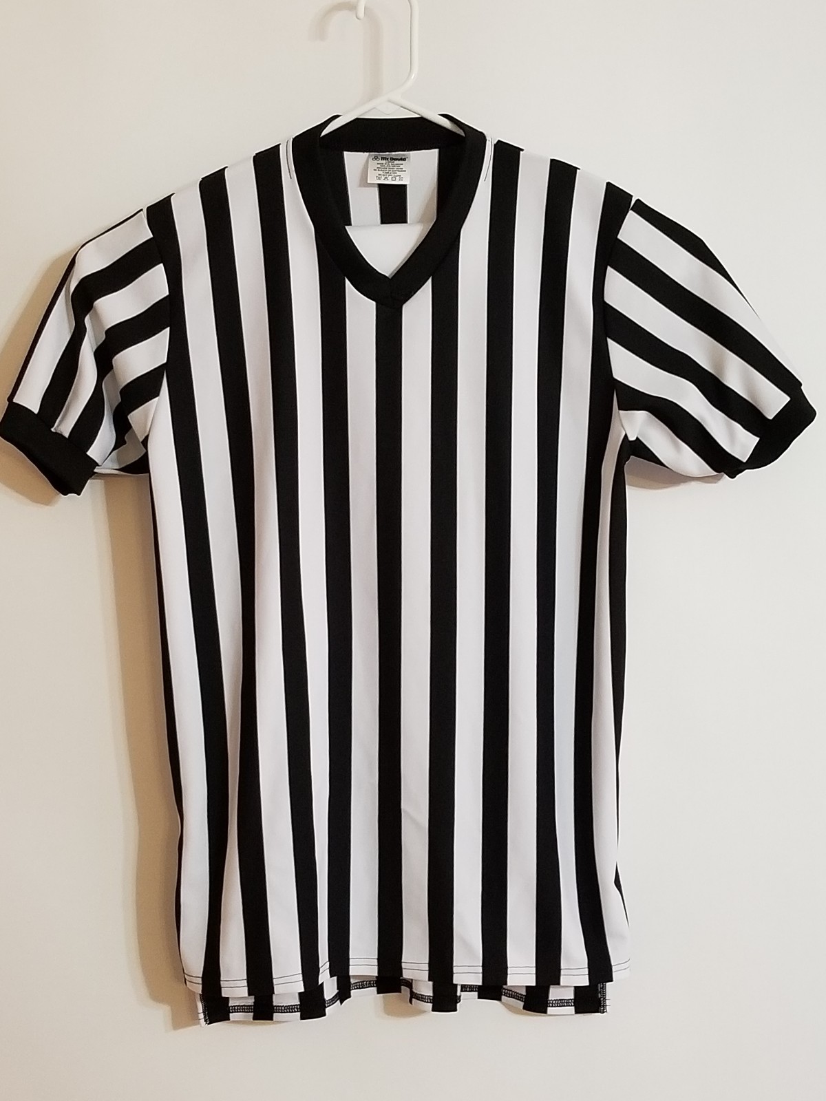 McDavid Referee Black White Stripe Short Sleeve Pullover Shirt Size L Pre Owned gallery