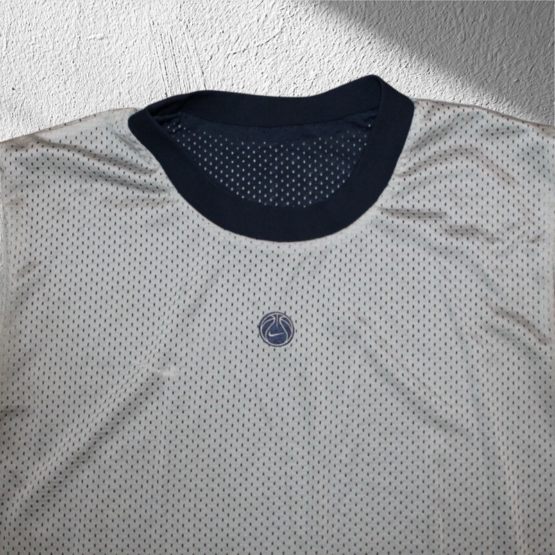 Vintage 90s Nike Mesh Reversible Basketball Jersey Mini Swoosh – Large gallery