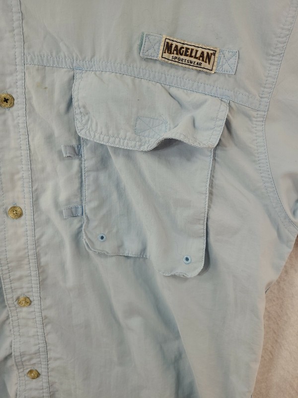 Magellan Sportswear Blue Vented S/S Button Front Shirt Distressed Mens Medium gallery