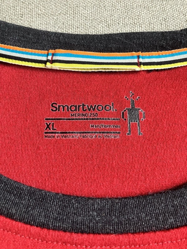 Smartwool Thermal Merino Base Layer 250 Colorblock Crew Shirt Mens XL Red Black gallery