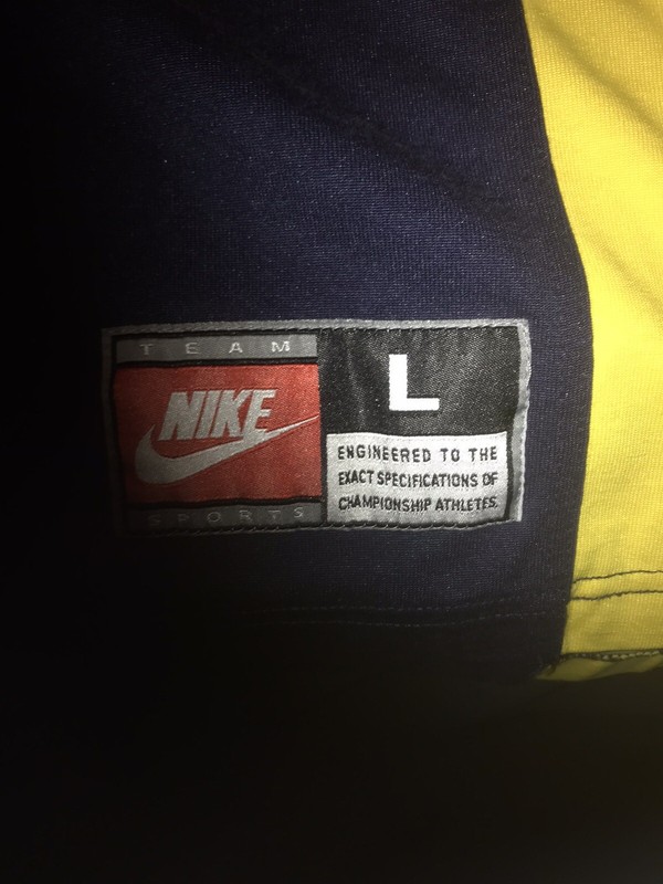 Nike Mens T-shirt/Jersey MICHIGAN WOLVERINES logo Thick Heavy LARGE COTTON/Poly gallery