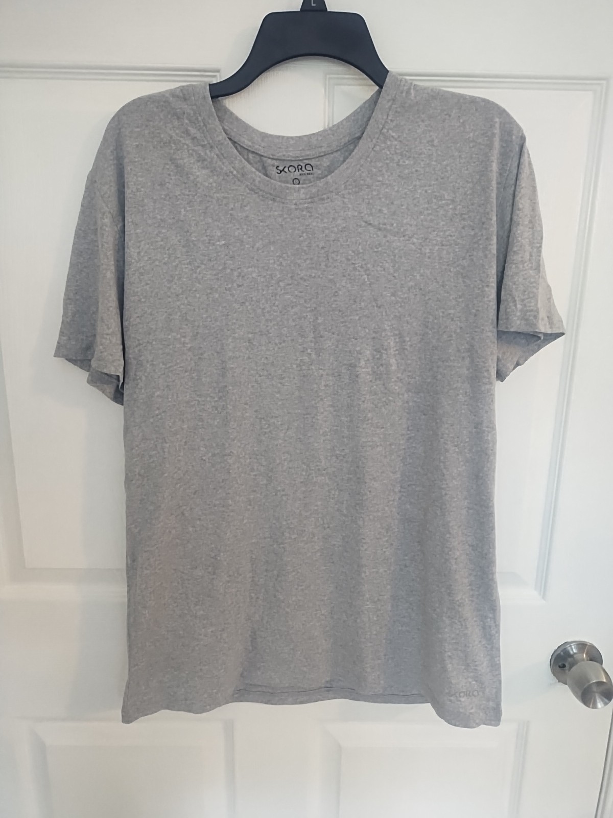 Skora Shirt Mens Large Running Shirt Gray Short Sleeve gallery