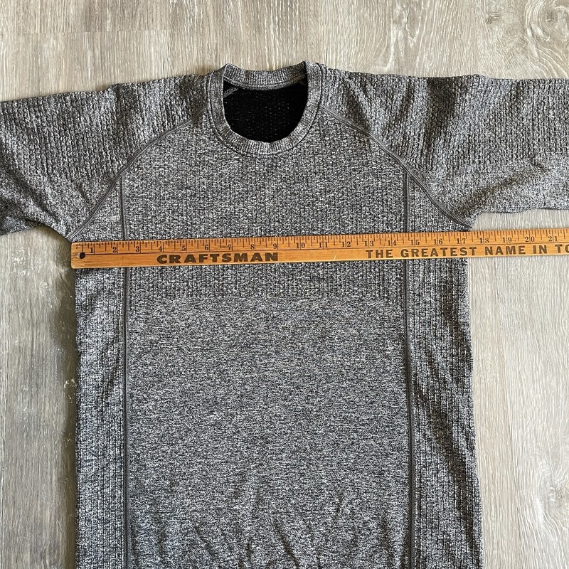 Lululemon Engineered Warmth Long Sleeve Crew Mens XS Gray Merino Wool Blend gallery