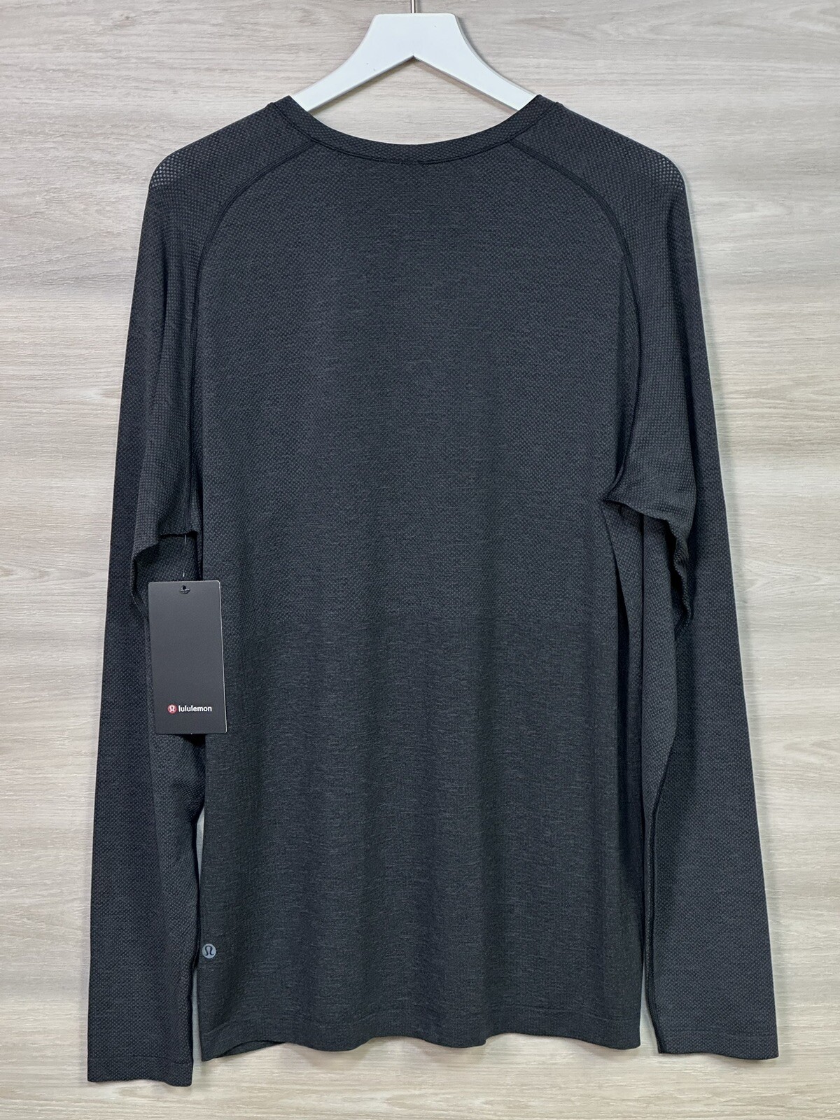 Lululemon Metal Vent Tech LS 2.0 Long Sleeve Size XXL Deep Coal Black 75380 gallery