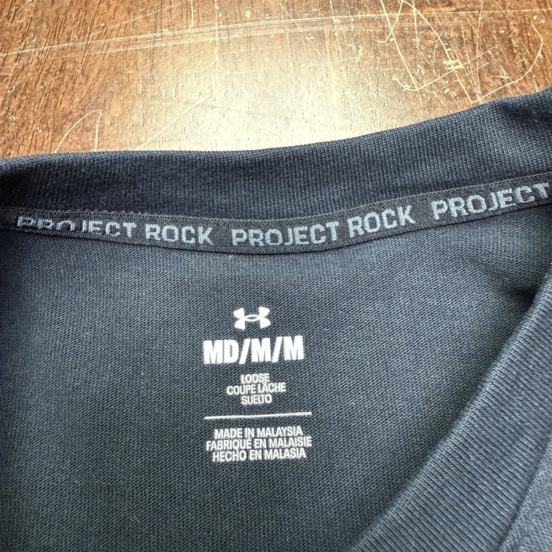 Under Armour Project Rock T Shirt Mens Medium Black Wolf Gym Training Graphic UA gallery