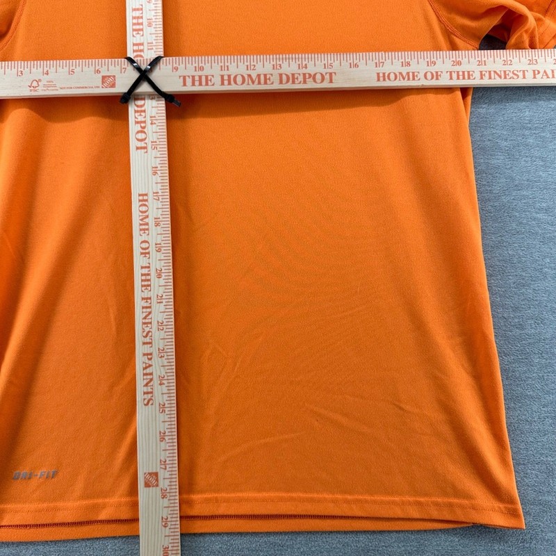 Nike Dri-Fit T-Shirt Mens Medium Orange Performance Short Sleeve Crew Neck Solid gallery