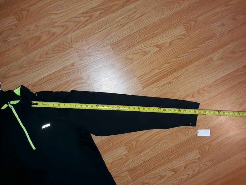 Men's 1/4 Zip Pullover Shirt New with tag Size Large color Black Long sleeves gallery